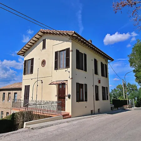 Apartment In Piticchio With Pool And Bbq, Cleaning Included Arcevia