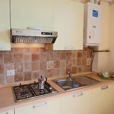 Appartement Apartment In Piticchio With Pool And Bbq, Cleaning Included *