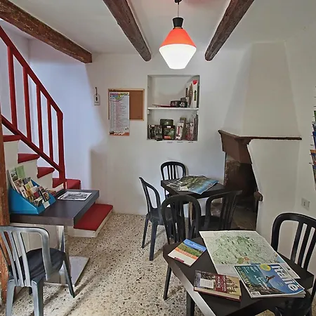 Apartment In Piticchio With Pool And Bbq, Cleaning Included *