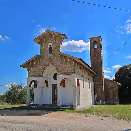 Apartment In Piticchio With Pool And Bbq, Cleaning Included * Arcevia